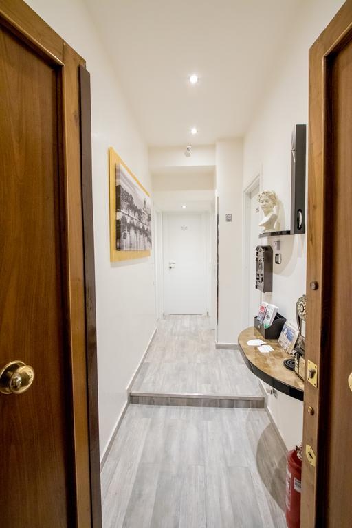 Vaticano Julia Guest House 2*